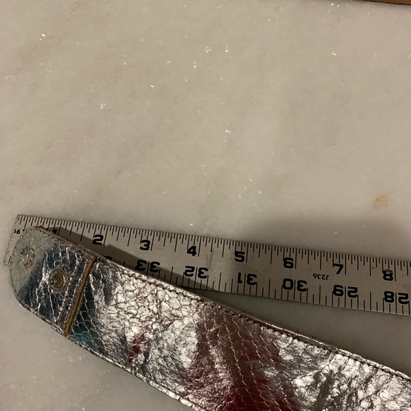 Alden Howard silver color leather belt. - Picture 10 of 10